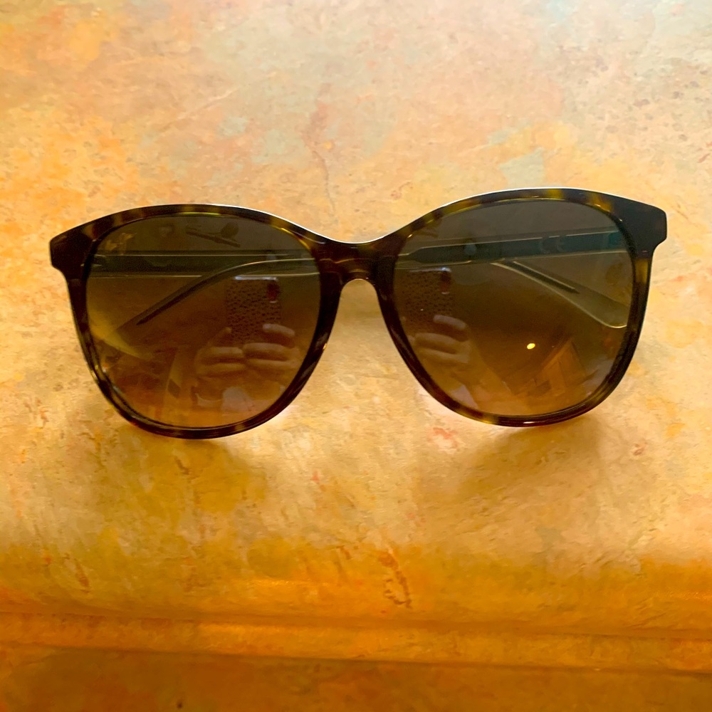 Maui Jim Isola Sunglasses! Like Brand New!